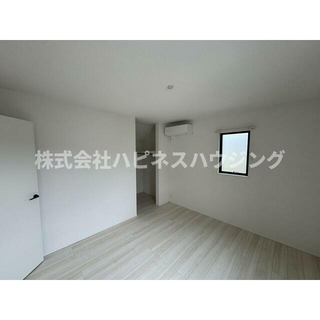 Ｓｕｍａｉ－ｔｏ柏市新逆井０２(スマイートカシワシシンサカサイゼロニ)の寝室