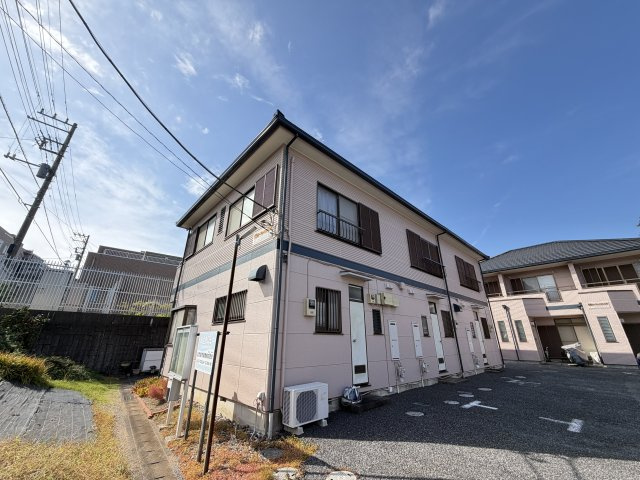 髙橋ガーデンハウスB棟102