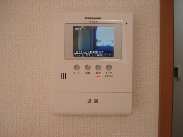 アイリス高見　　刈谷市近郊の賃貸はクラスホーム刈谷店の内装|カメラ付インターホン（イメージ）
