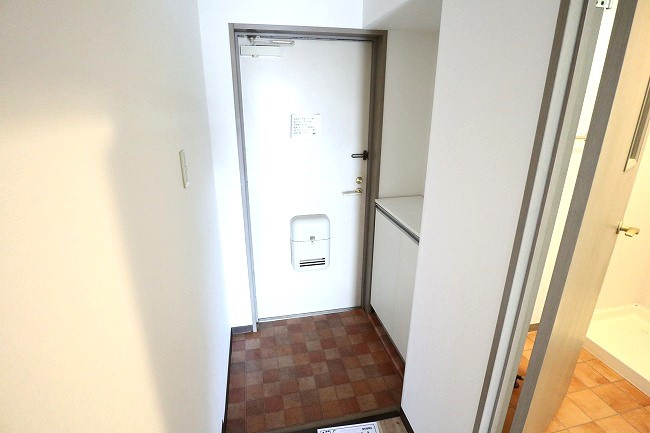 ビューシャトルの玄関|※別部屋のイメージ写真です。