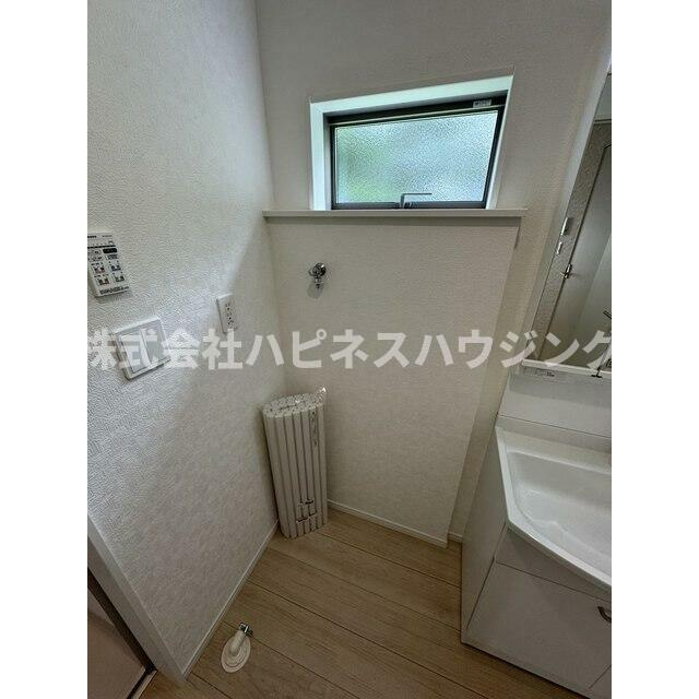 Ｓｕｍａｉ－ｔｏ柏市新逆井０３(スマイートカシワシシンサカサイゼロサン)の洗面所