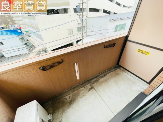【バルコニー】 | カーサ吹上
