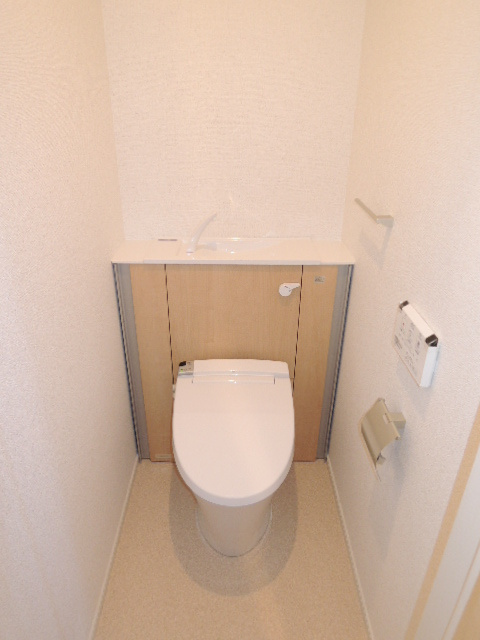 鎌倉市山崎のアパートのトイレ