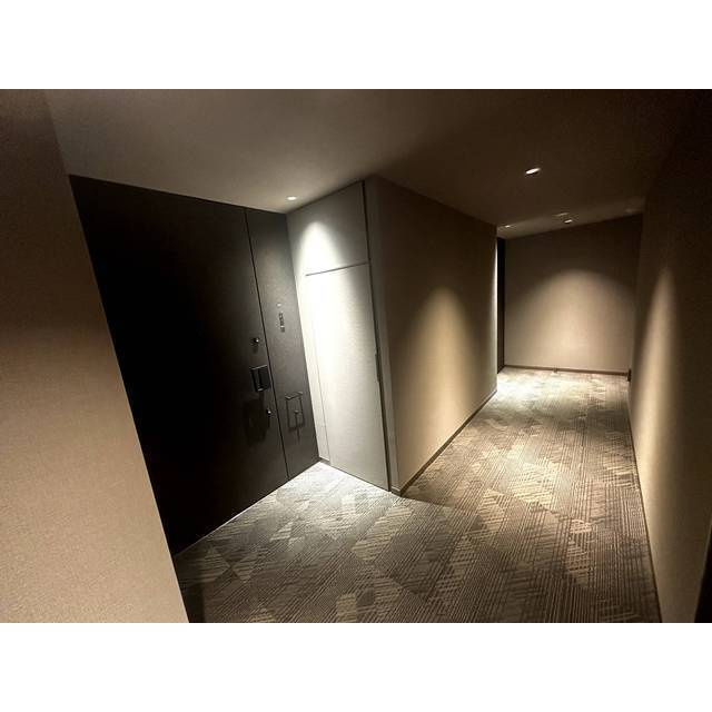 ウエリス市ケ谷加賀町のロビー