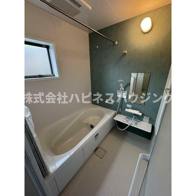 Ｓｕｍａｉ－ｔｏ柏市しいの木台０１(スマイートカシワシシイノキダイゼロイチ)の浴室