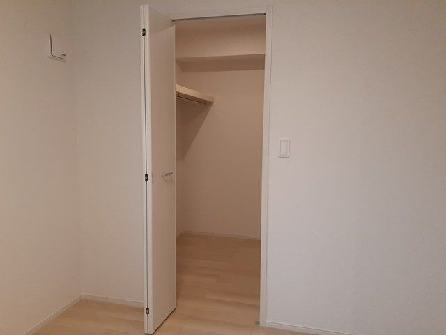 マハロ　ナイメンⅠの収納