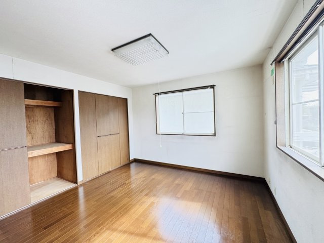 高崎市上豊岡町　中古住宅の洋室|高崎市上豊岡町　中古住宅