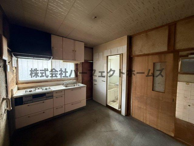 堀溝3丁目テラスハウス　賃貸の居間・リビング|ゆったり過ごせる居間です