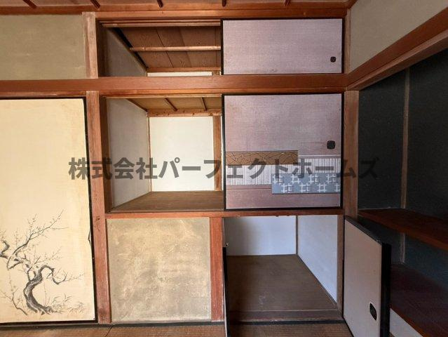 堀溝3丁目テラスハウス　賃貸の収納|収納があります