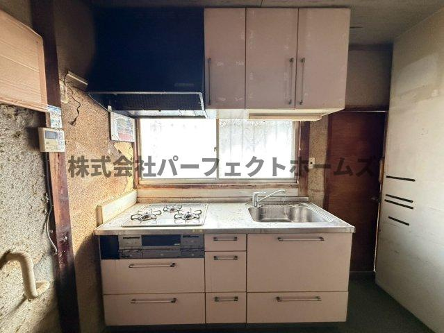 堀溝3丁目テラスハウス　賃貸のキッチン|キッチンでお料理をお楽しみください