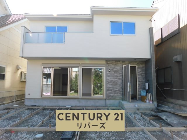 名古屋市南区白水町の新築一戸建の外観|☆限定１棟☆　　新価格！！　いつでも見学できます♪（お問合せ当日、平日、水曜、夜間でもＯＫ）　駐車並列３台可能！　５ＬＤＫ♪　ＷＩＣなど収納豊富！　長期優良住宅認定物件！