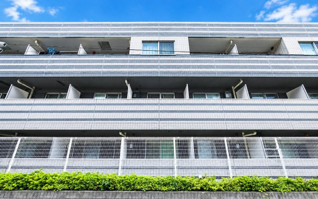 PREMIUMCUBE中野新橋の外観