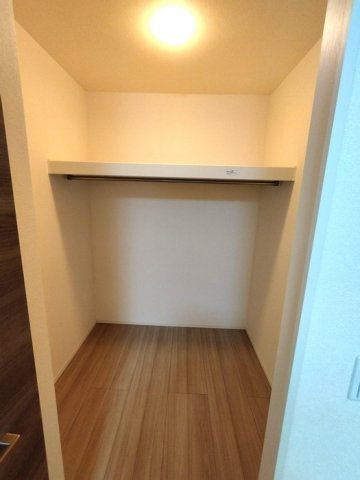 ミエル　ブランの収納|別部屋写真です。