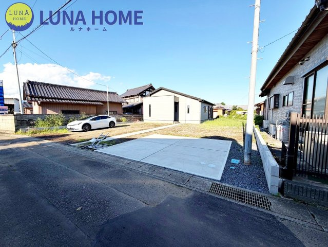 つくば市栗原1期　新築戸建　1号棟　平屋の駐車場