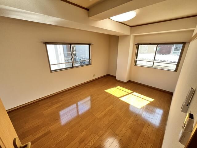 【寝室】 | 寺町Vivienda(テラマチビビエンタ)