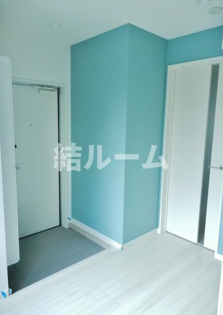 練馬区栄町のアパートの玄関