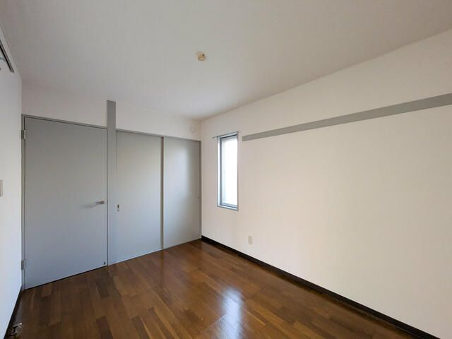 アスタック１２８９の寝室