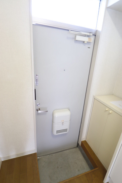 メゾンポワールの玄関
