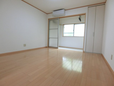 【洋室】 | サウスヒル