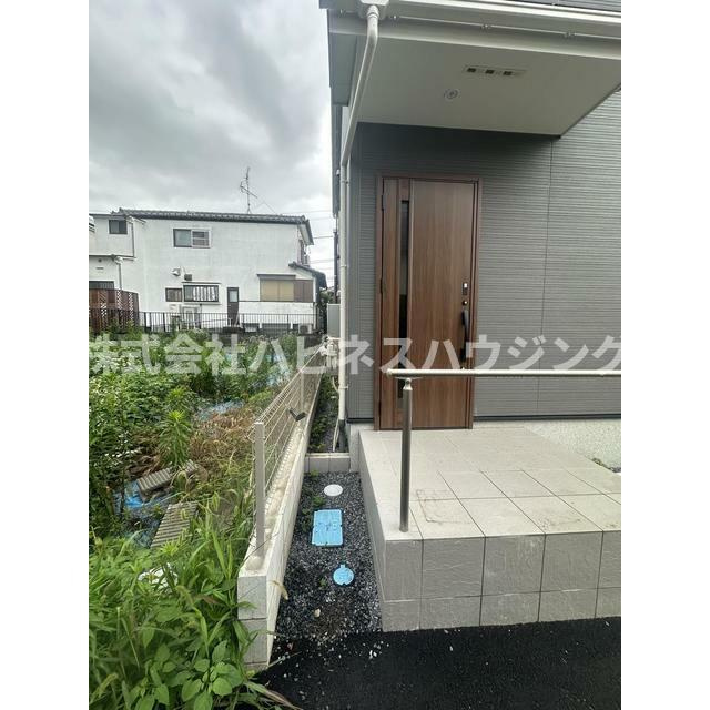 Ｓｕｍａｉ－ｔｏ白井市冨士０２(スマイートシライシフジゼロニ)の玄関