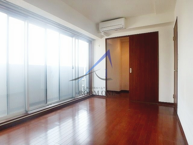 ｙ＆ｅｌｆの居間・リビング|洋室のお部屋です。