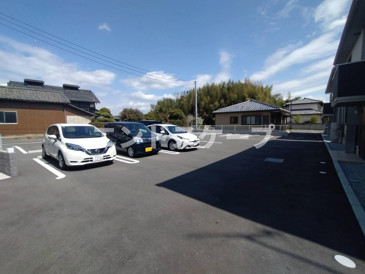 エスポワール　Ｂの駐車場|高崎、前橋のお部屋探しはエンドスケープまで！お客様の理想お聞かせ下さい♪