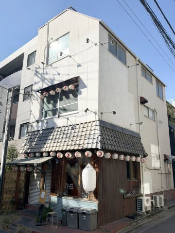 白山駅上住居付店舗の外観