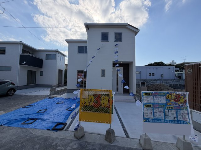 宜野湾市嘉数（全6棟） 3号棟の外観|3号棟　駐車2台完備♪