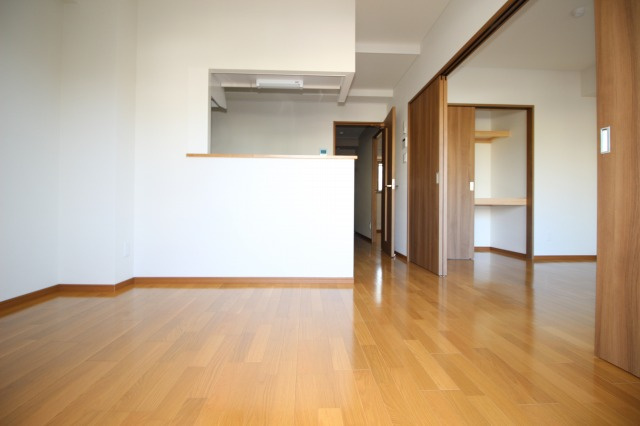高知インターマンションの居間・リビング|同タイプ別のお部屋です