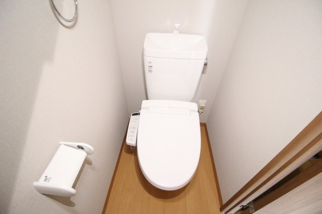高知インターマンションのトイレ|同タイプ別のお部屋です