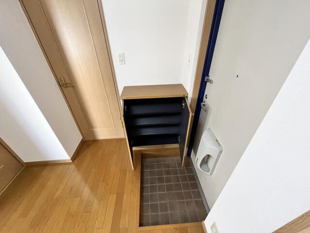 【玄関】 | 寺町Vivienda(テラマチビビエンタ)