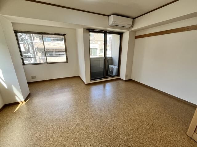 【居間・リビング】 | 寺町Vivienda(テラマチビビエンタ)