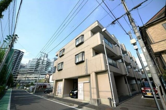 フォルトゥーナ新都心の外観