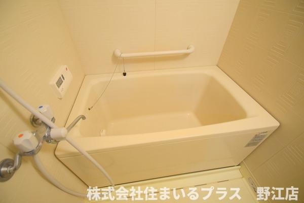 サンライト鶴見の浴室