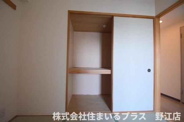 サンライト鶴見の収納