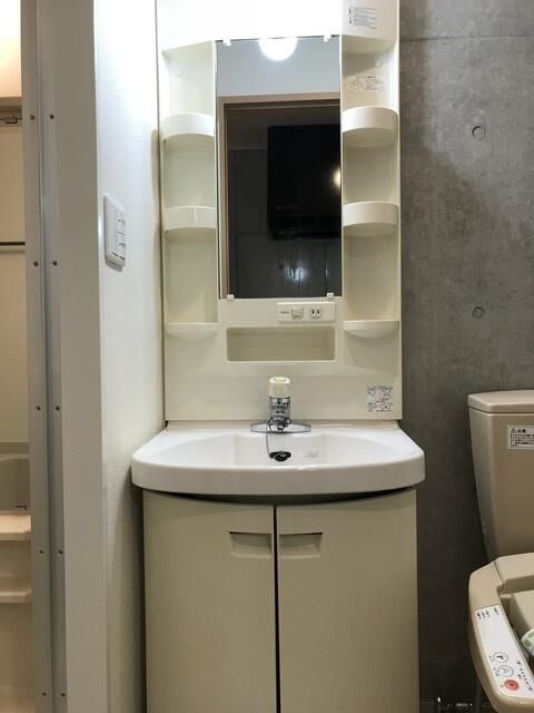 アルジオーネ池尻の洗面所