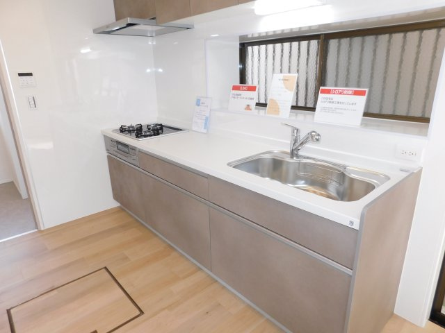 海部郡大治町大字花常字出口の中古一戸建のキッチン|◇キッチン◇　　システムキッチン