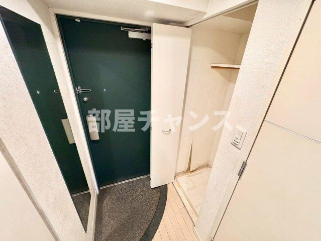 プレサンス久屋大通公園サウスの玄関