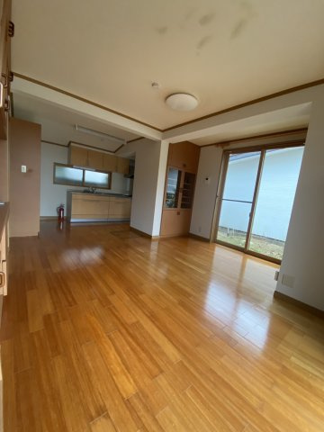 寺尾上5丁目戸建ての居間・リビング