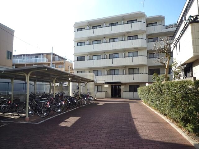 コンフォルト池袋の外観