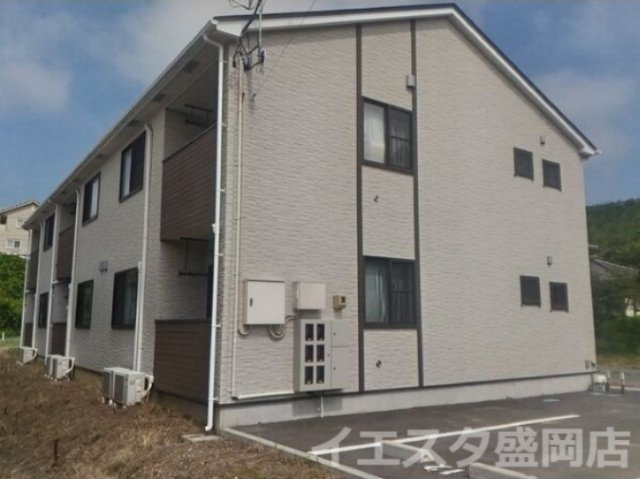 ラックスハウスの外観