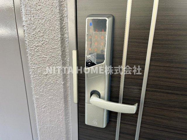（仮）長田新築アパートの設備|【イメージ写真】ｅｄロック仕様で鍵を持たなくても施解錠ができます◎