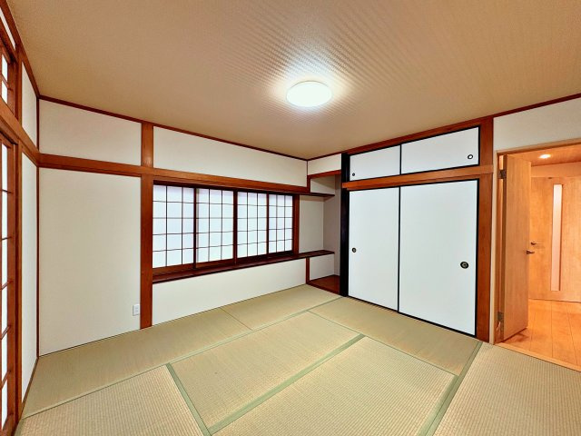 《仲介手数料半額》川越市大字大仙波　中古戸建の和室|和室8帖