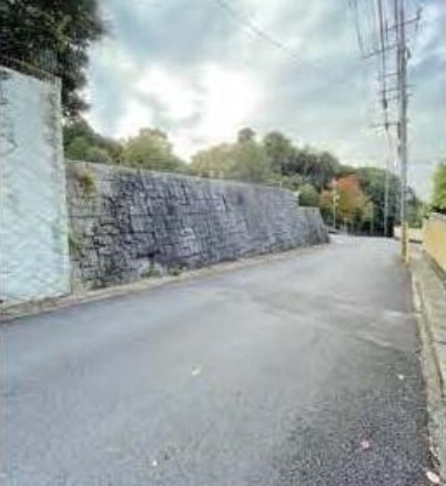 修学院檜峠町　新築戸建用土地の前面道路含む現地写真