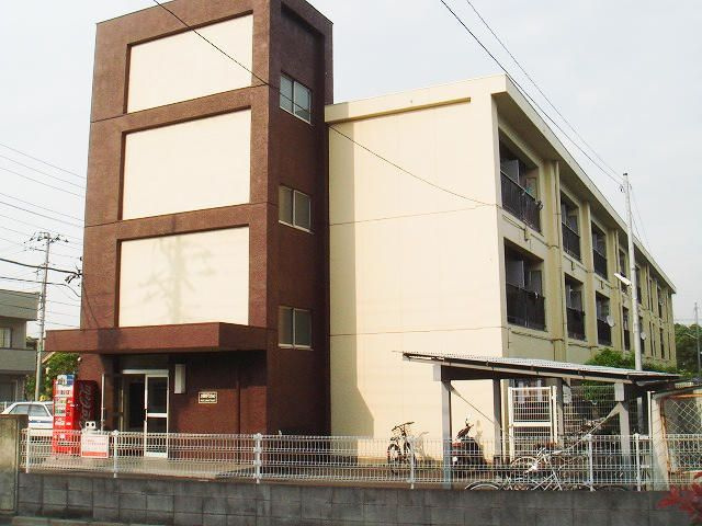 上祖師谷マンションの外観