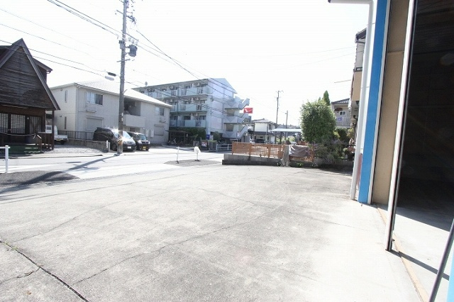 植田山４丁目倉庫Aの駐車場