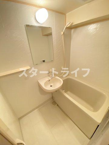 大阪市淀川区木川東３丁目の賃貸マンションの浴室