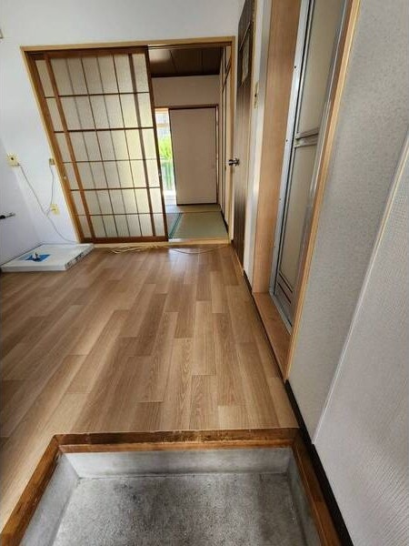 コーポ小阪の玄関