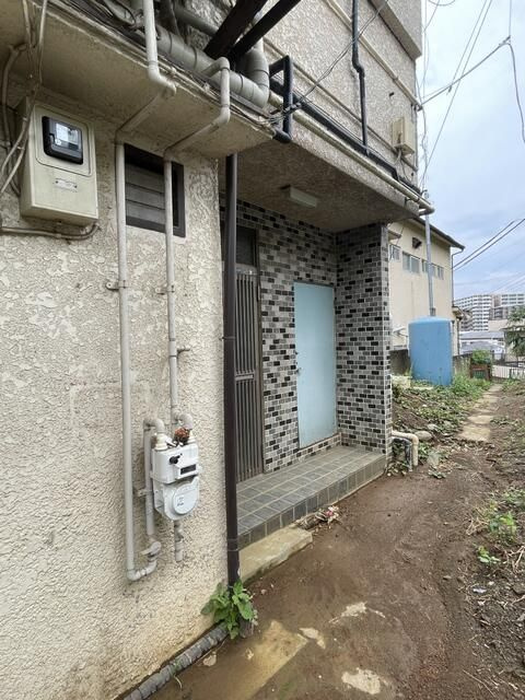 グリーンアパートの外観