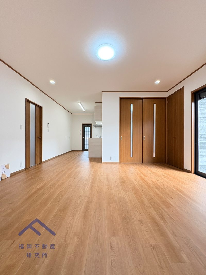 南区中尾１丁目　戸建ての居間・リビング